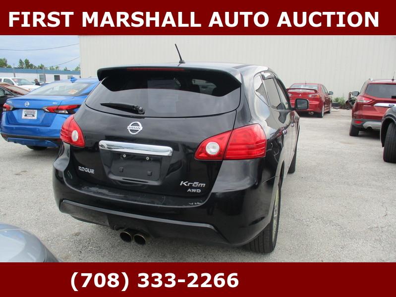 Nissan Rogue  2011