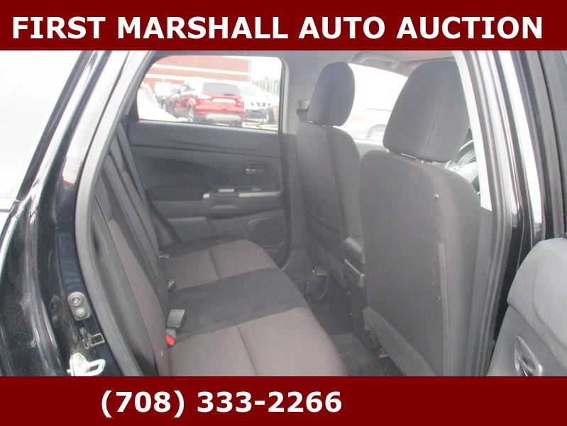 Mitsubishi Outlander  2019