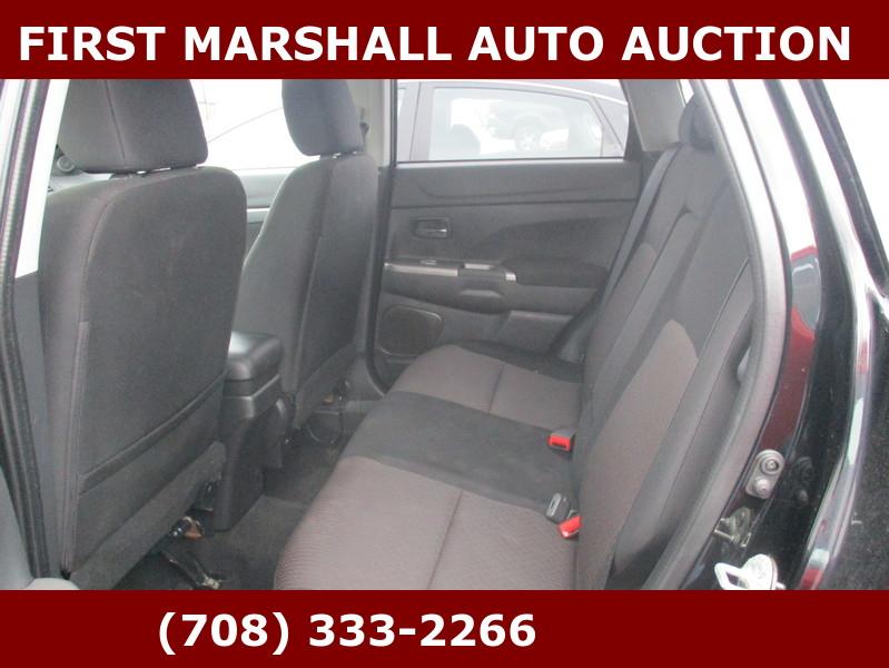 Mitsubishi Outlander  2019