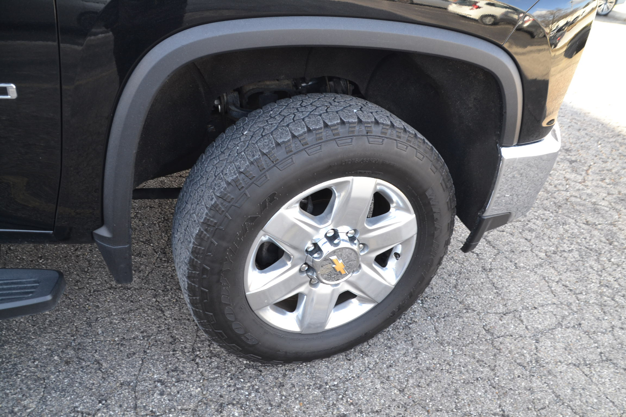 Chevrolet Silverado 2500HD LTZ Crew Cab Short Box 4WD 2023