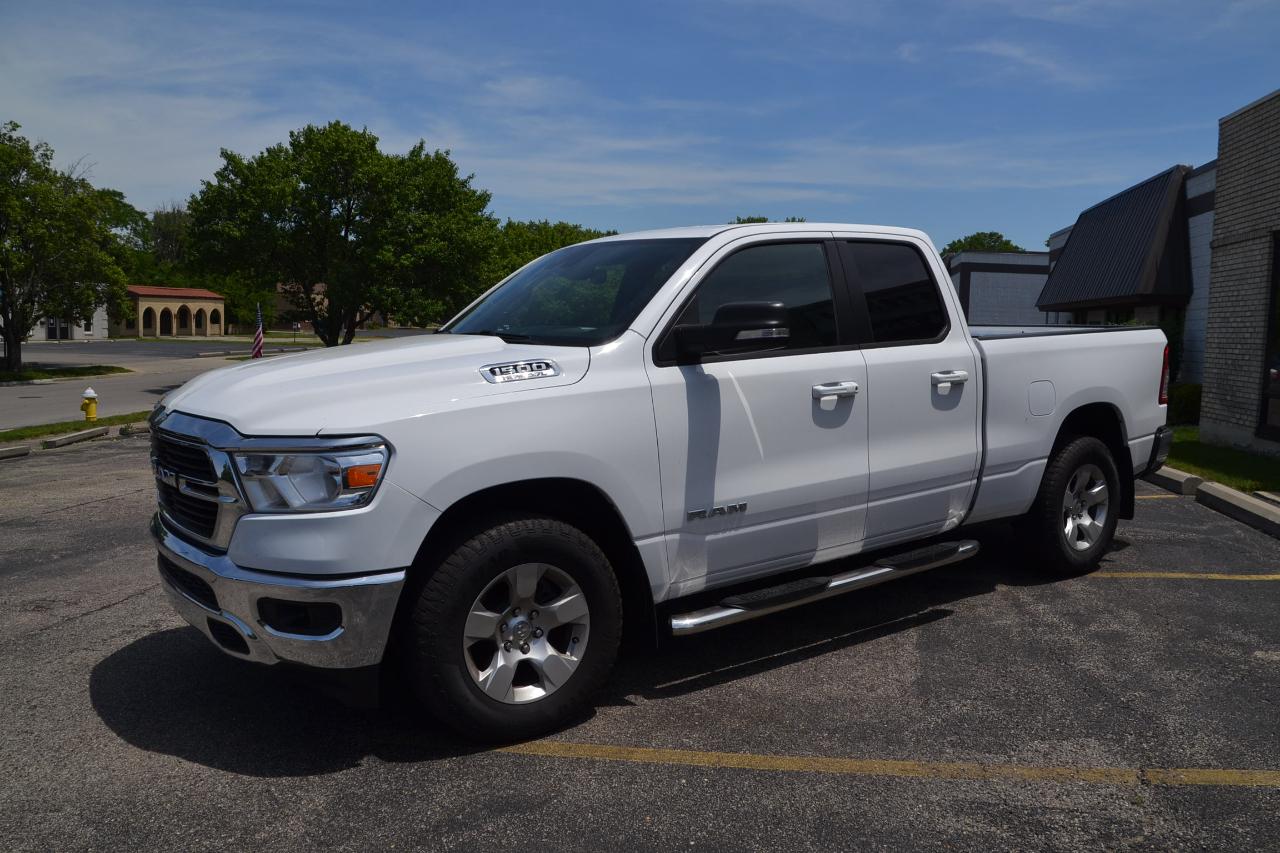 RAM 1500 Big Horn Quad Cab 4WD 2021