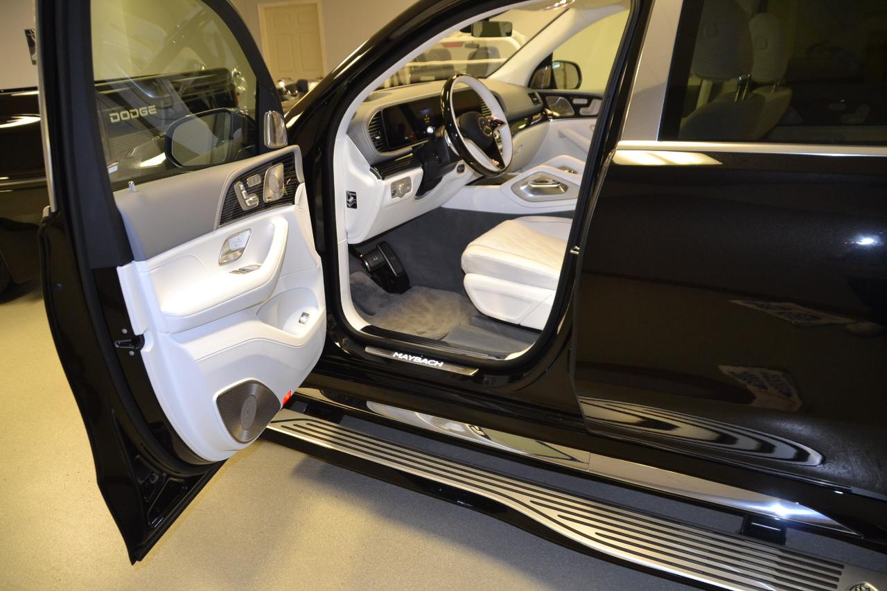 Mercedes-Benz GLS-Class GLS600 4MATIC 2025