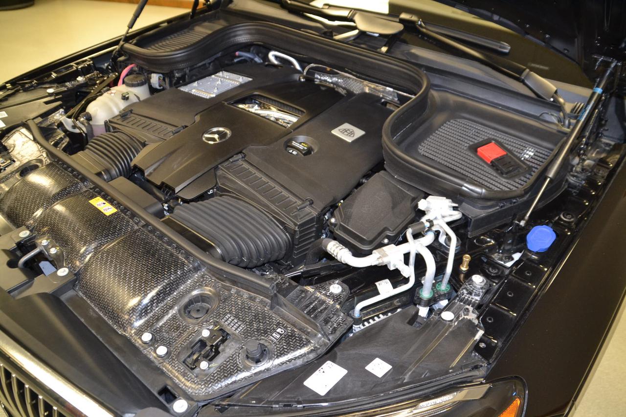 Mercedes-Benz GLS-Class GLS600 4MATIC 2025