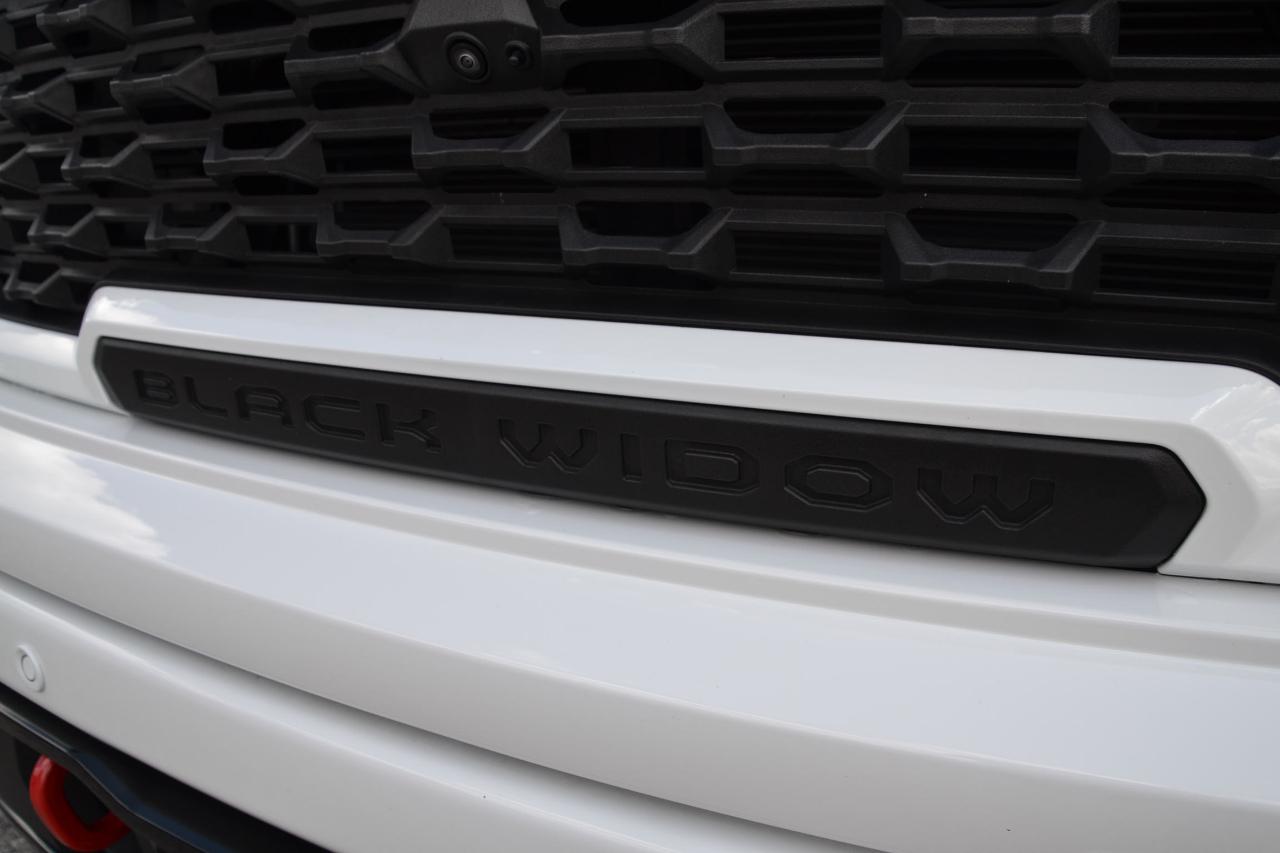 GMC Sierra 1500 AT4 Crew Cab 4WD 2024