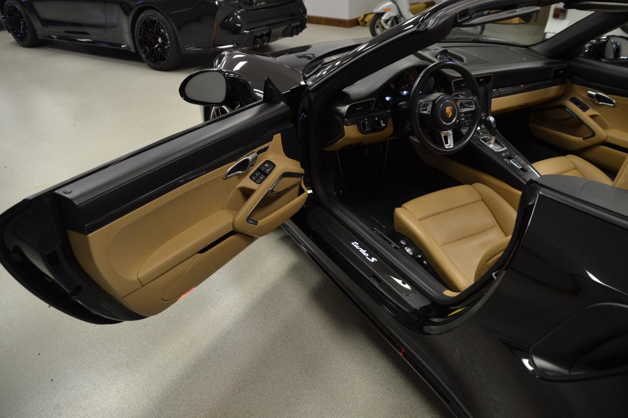 Porsche 911 Turbo S Cabriolet 2019