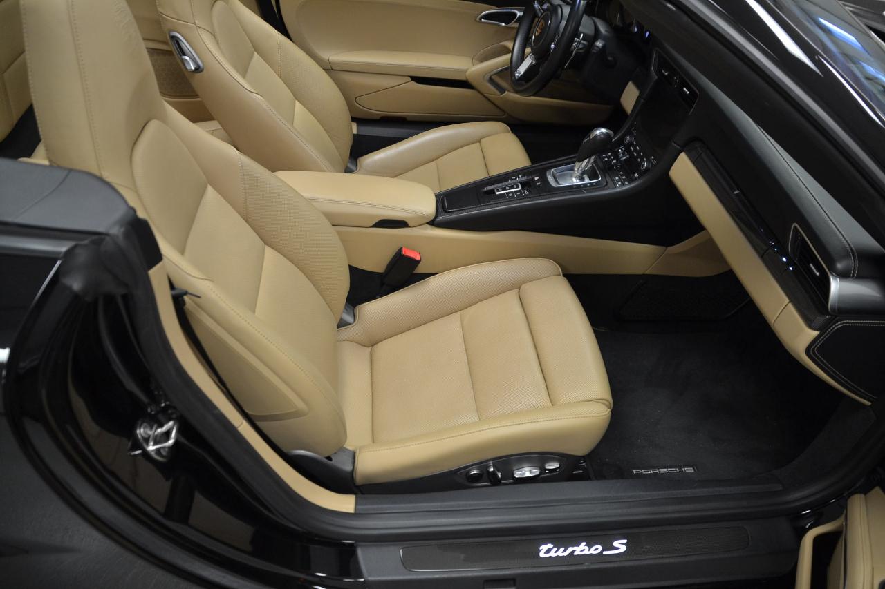 Porsche 911 Turbo S Cabriolet 2019