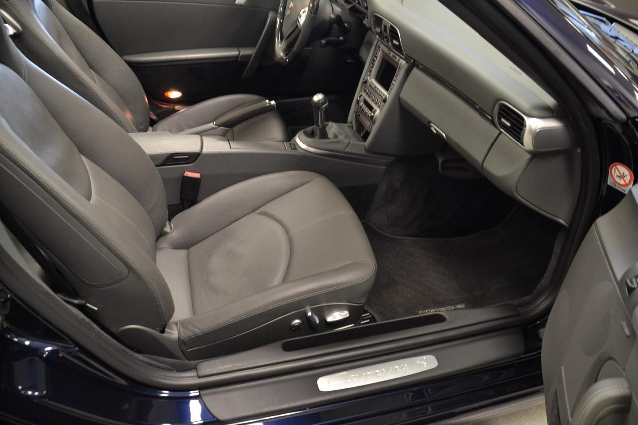 Porsche 911 Carrera S Cabriolet 2008