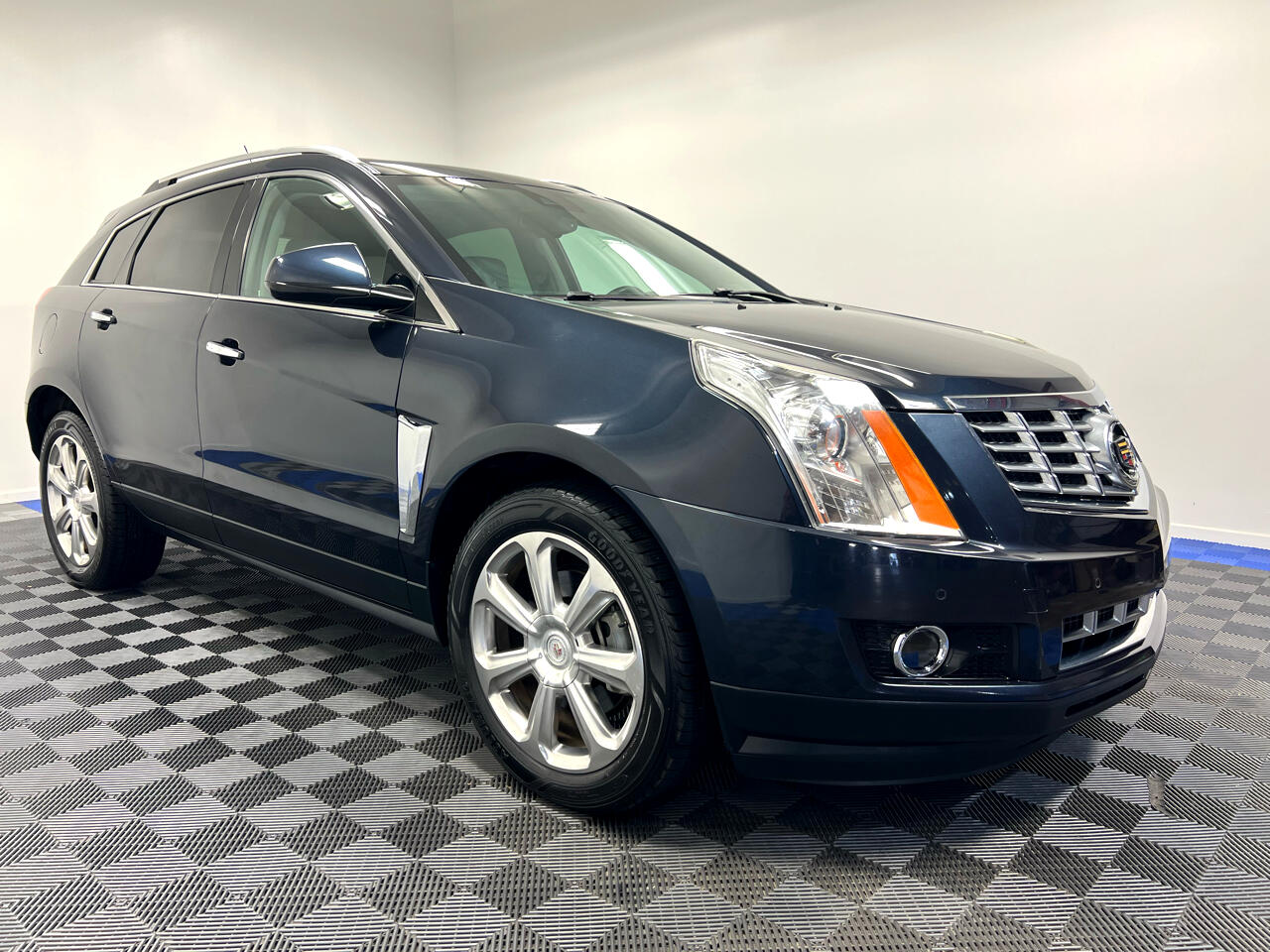 Cadillac SRX FWD 4dr Performance Collection 2016
