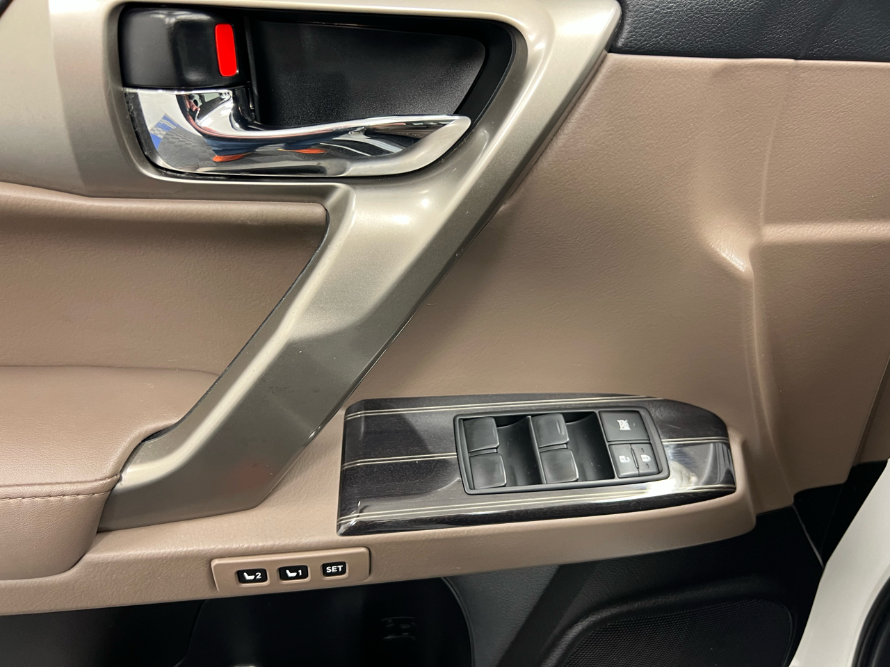 2020 Lexus GX 460 Premium photo 6