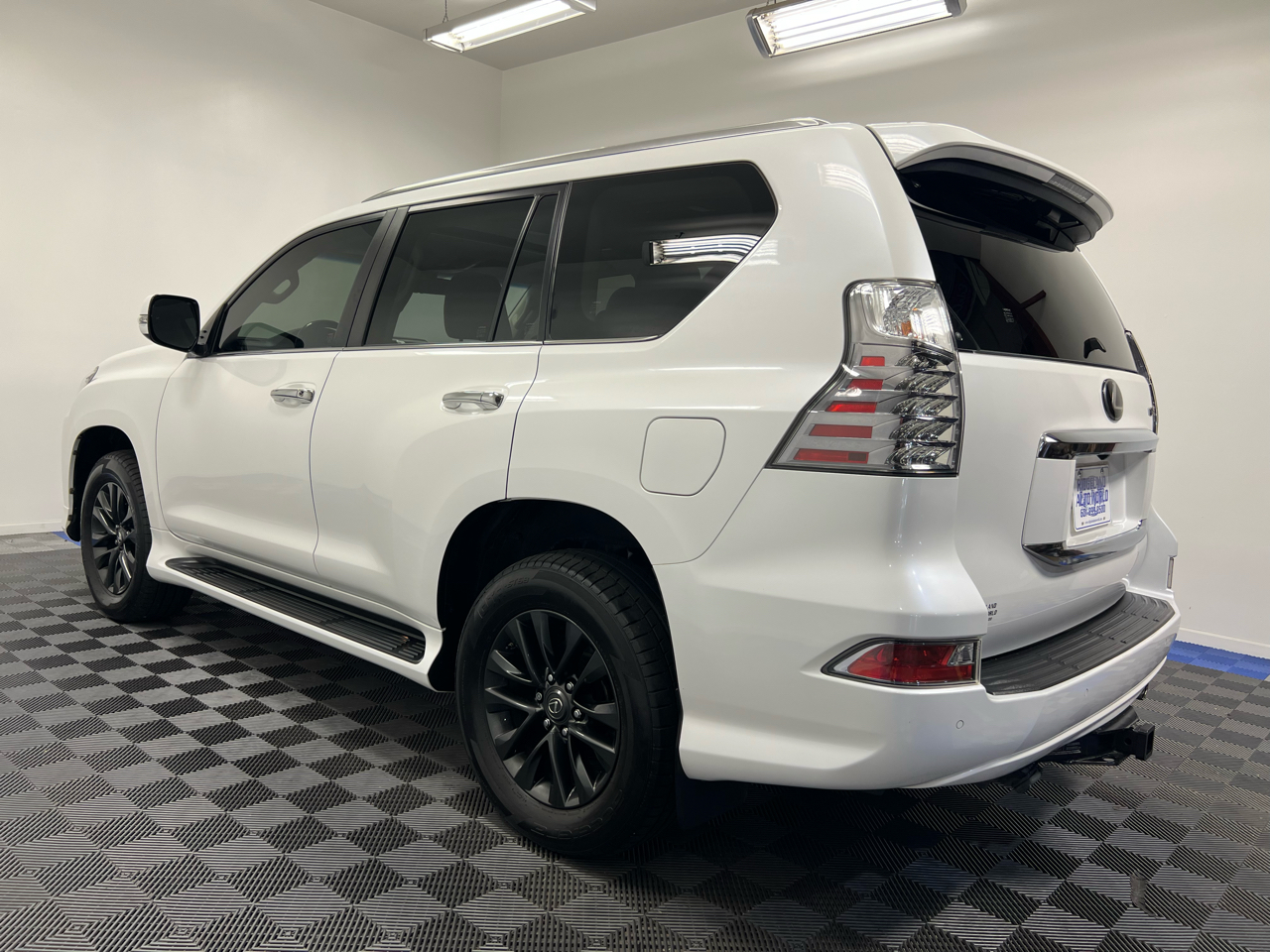 2020 Lexus GX 460 Premium photo 10