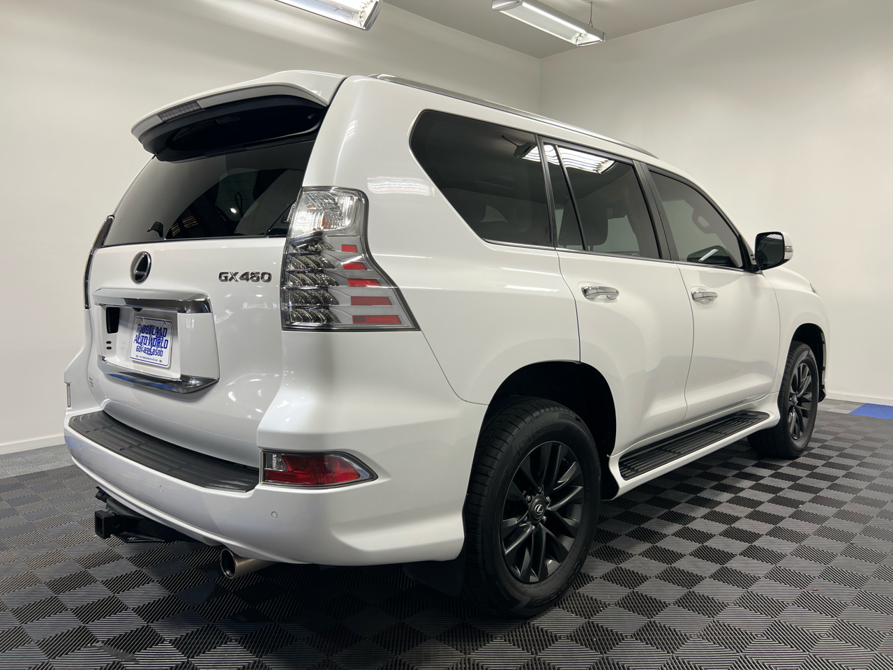 2020 Lexus GX 460 Premium photo 12