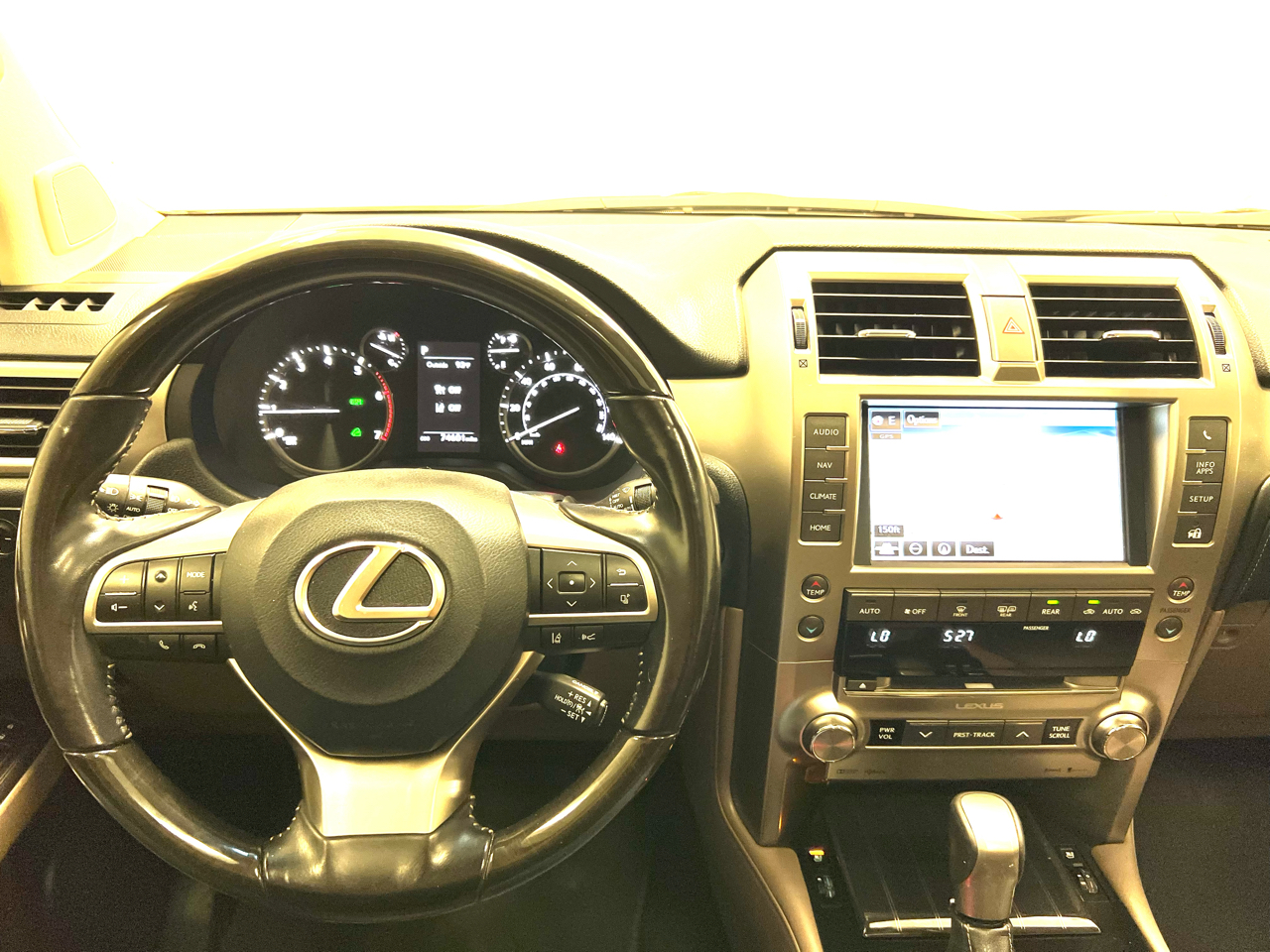 2020 Lexus GX 460 Premium photo 18