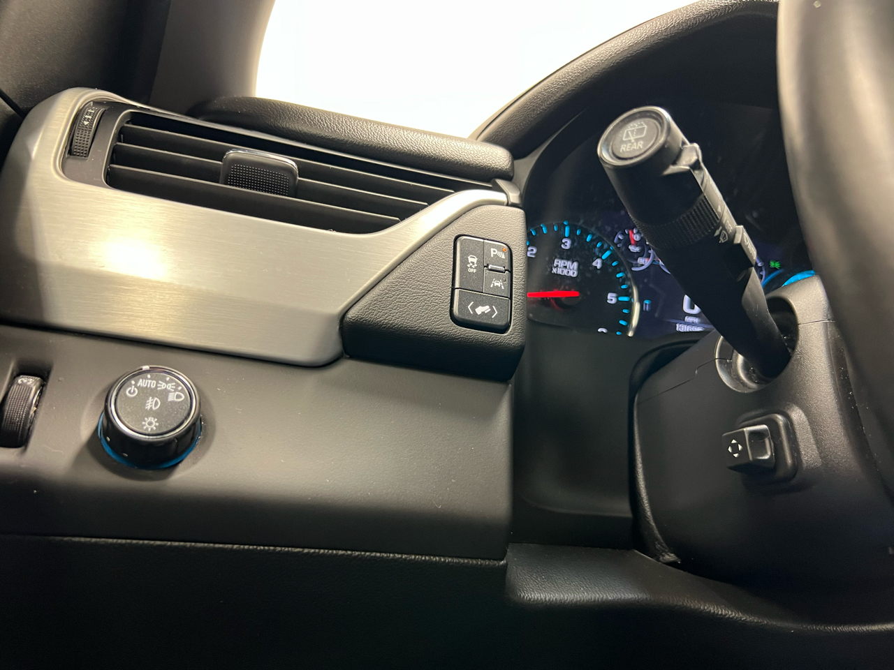 2017 Gmc Yukon XL SLT photo 24