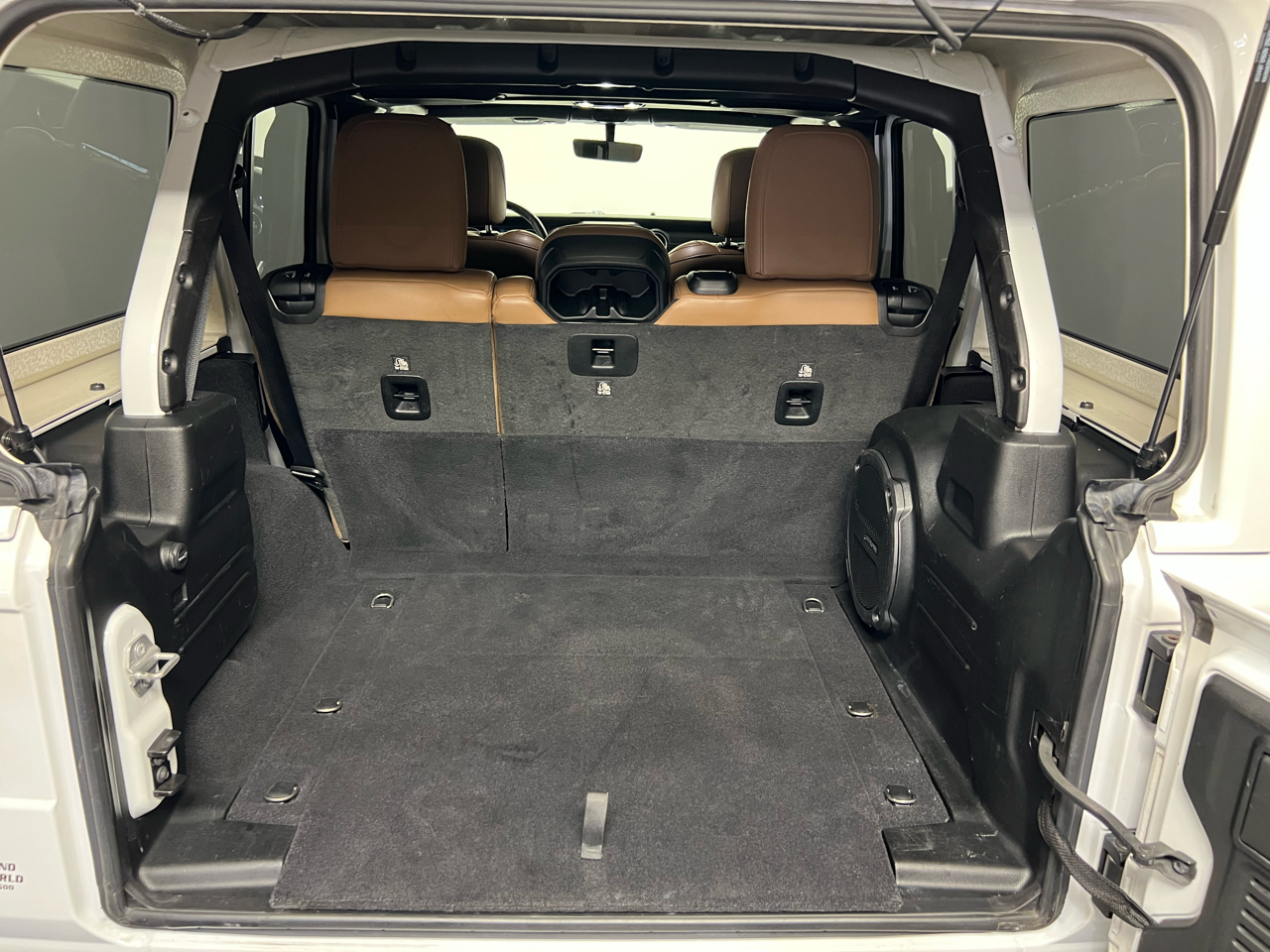 2021 Jeep Wrangler Unlimited Sahara photo 27