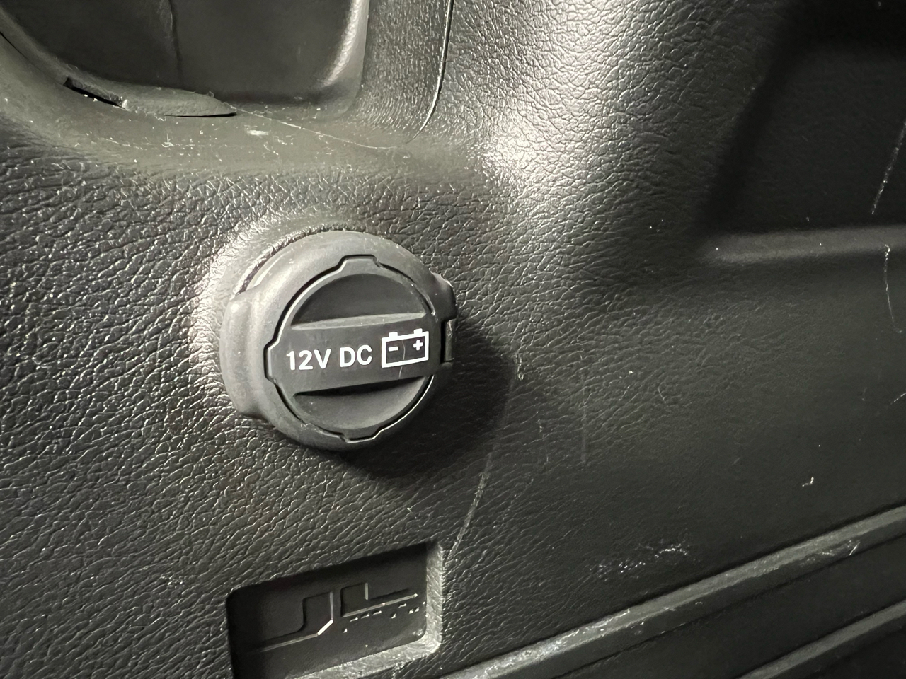 2021 Jeep Wrangler Unlimited Sahara photo 29