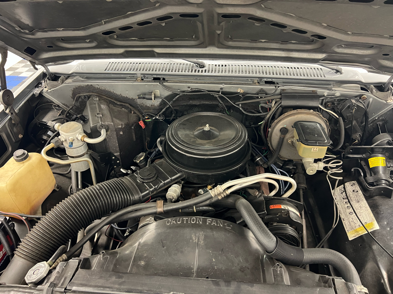 1986 Chevrolet C/K Pickup photo 14