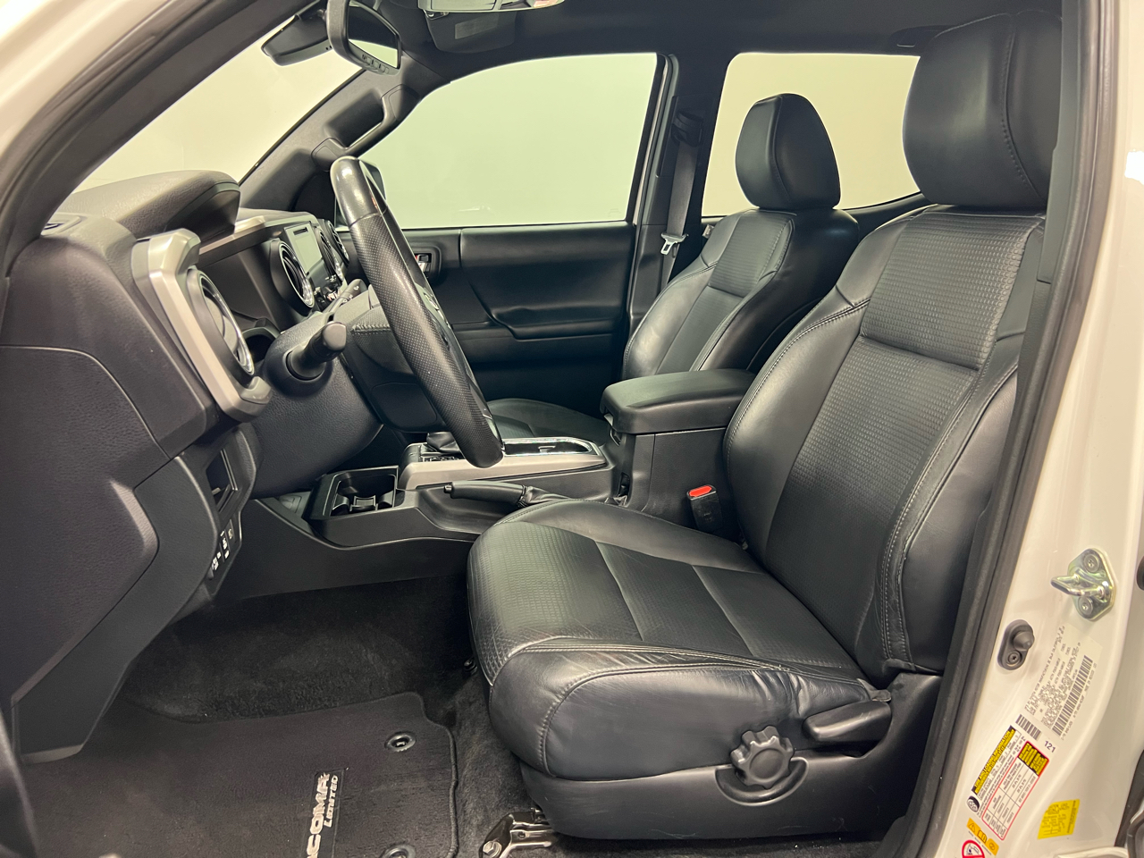 Toyota Tacoma Limited Double Cab 5' Bed V6 4x4 AT (Natl) 2018 Toyota Tacoma Limited Double Cab 5' Bed V6 4x4 AT (Natl) 2018