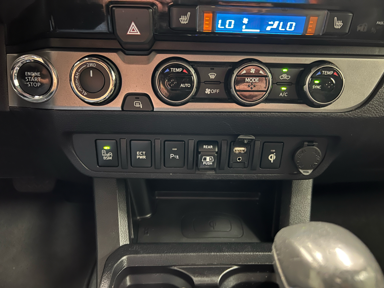 Toyota Tacoma Limited Double Cab 5' Bed V6 4x4 AT (Natl) 2018 Toyota Tacoma Limited Double Cab 5' Bed V6 4x4 AT (Natl) 2018