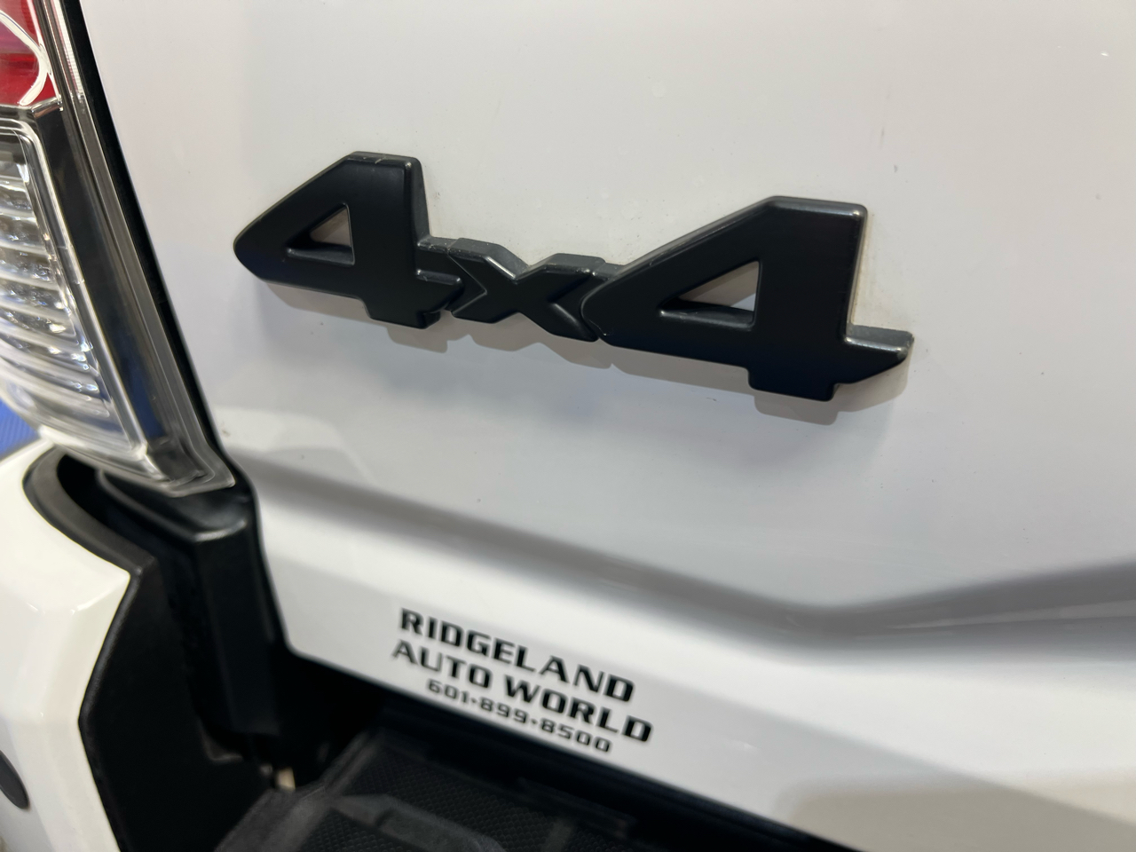 Toyota Tacoma Limited Double Cab 5' Bed V6 4x4 AT (Natl) 2018 Toyota Tacoma Limited Double Cab 5' Bed V6 4x4 AT (Natl) 2018