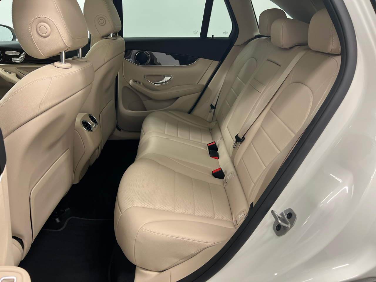 Mercedes-Benz GLC GLC 300 SUV 2021 Mercedes-Benz GLC GLC 300 SUV 2021