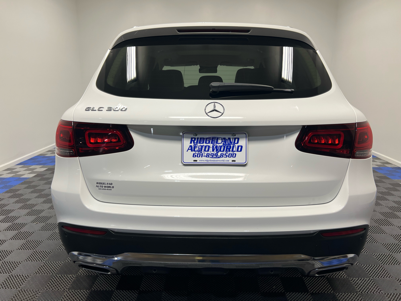 Mercedes-Benz GLC GLC 300 SUV 2021 Mercedes-Benz GLC GLC 300 SUV 2021