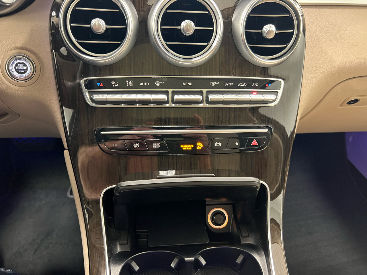 Mercedes-Benz GLC GLC 300 SUV 2021 Mercedes-Benz GLC GLC 300 SUV 2021