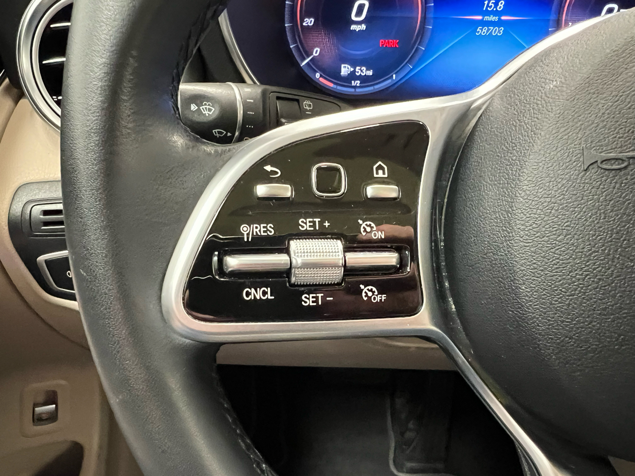 Mercedes-Benz GLC GLC 300 SUV 2021 Mercedes-Benz GLC GLC 300 SUV 2021