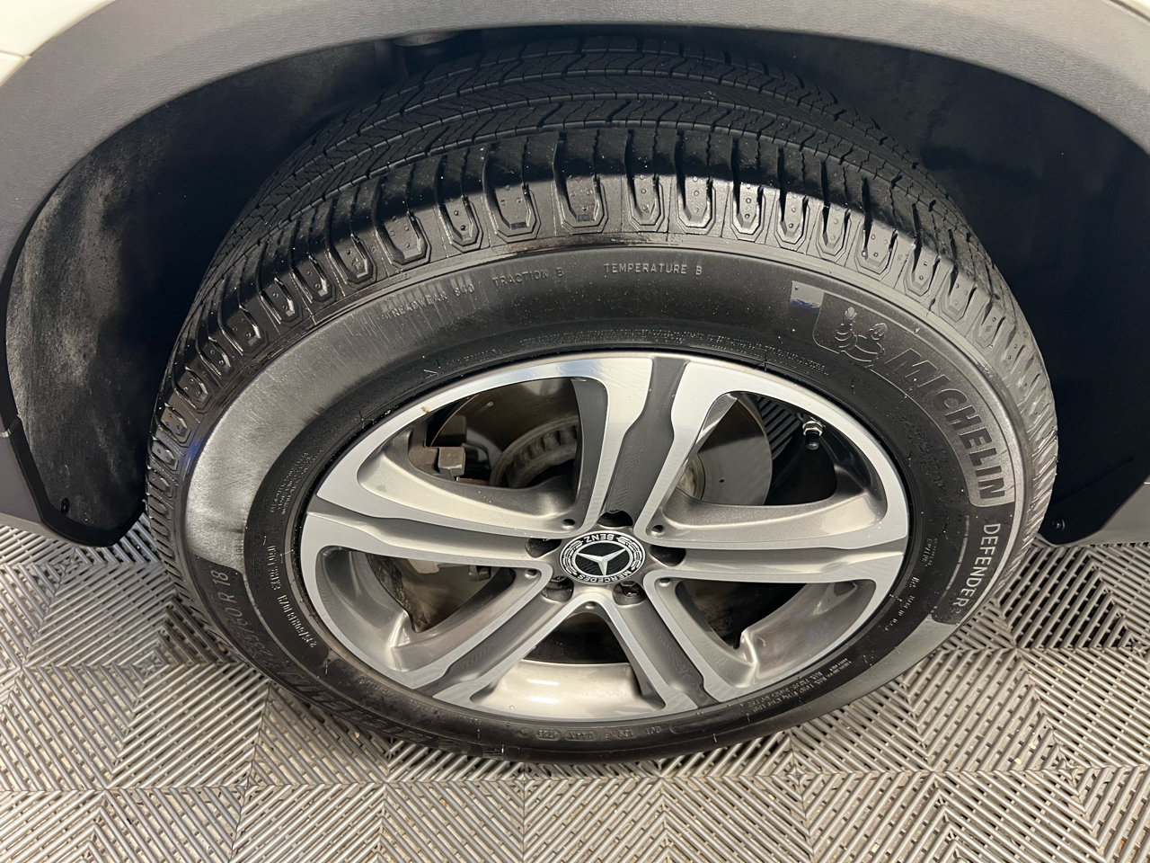 Mercedes-Benz GLC GLC 300 SUV 2021 Mercedes-Benz GLC GLC 300 SUV 2021