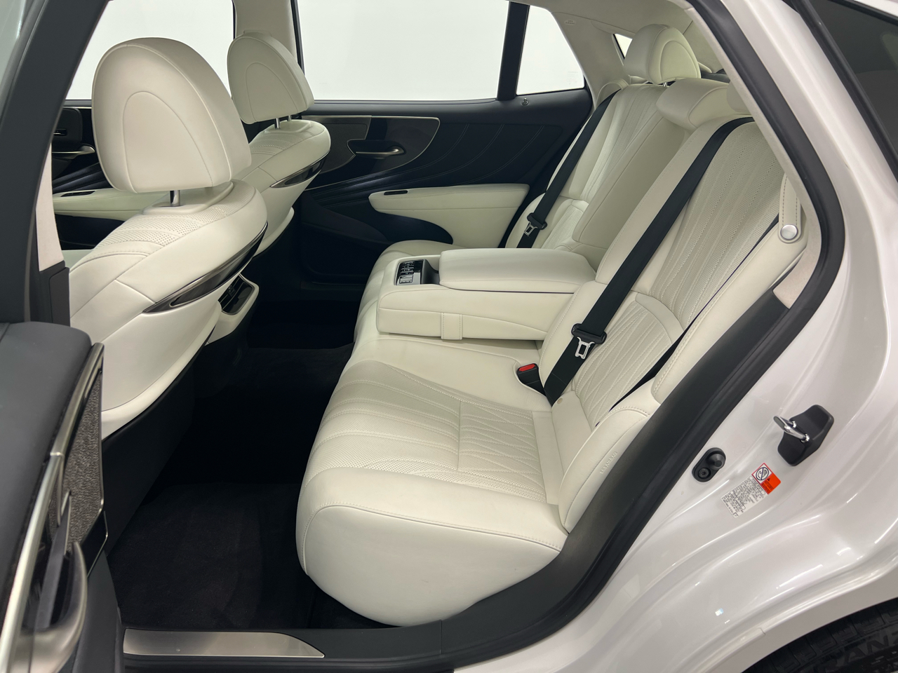 Lexus LS LS 500 RWD 2022 Lexus LS LS 500 RWD 2022