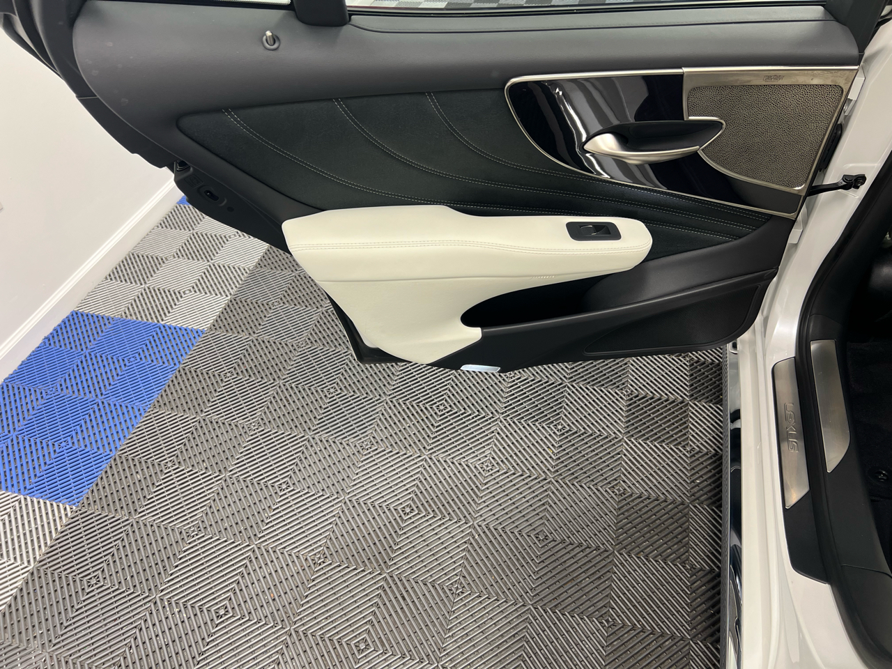 Lexus LS LS 500 RWD 2022 Lexus LS LS 500 RWD 2022