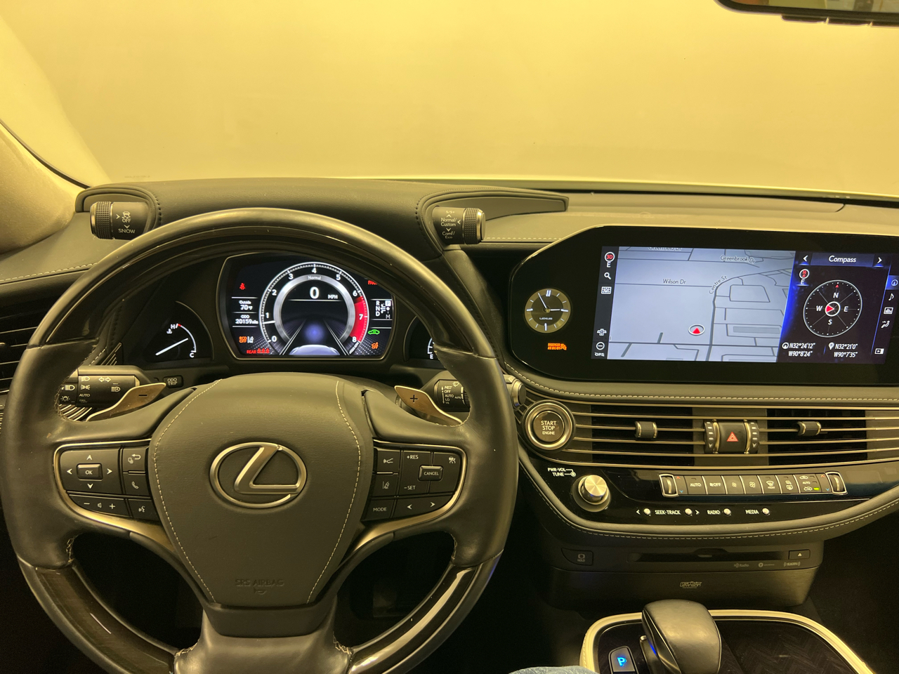 Lexus LS LS 500 RWD 2022 Lexus LS LS 500 RWD 2022