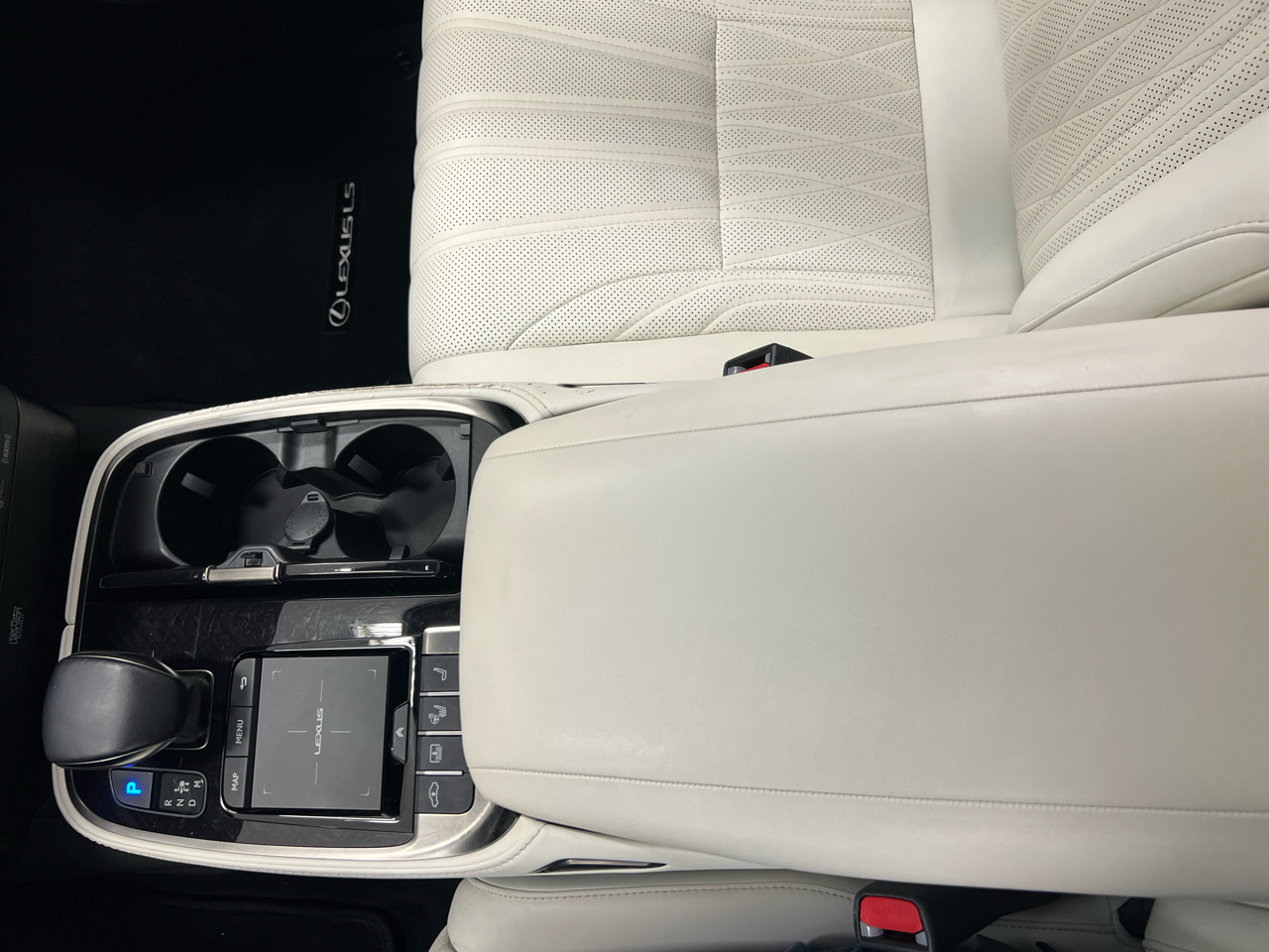 Lexus LS LS 500 RWD 2022 Lexus LS LS 500 RWD 2022