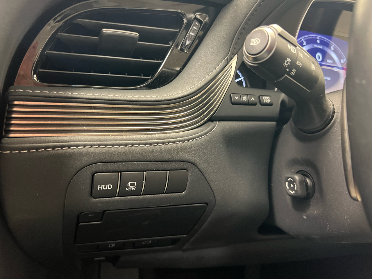 Lexus LS LS 500 RWD 2022 Lexus LS LS 500 RWD 2022