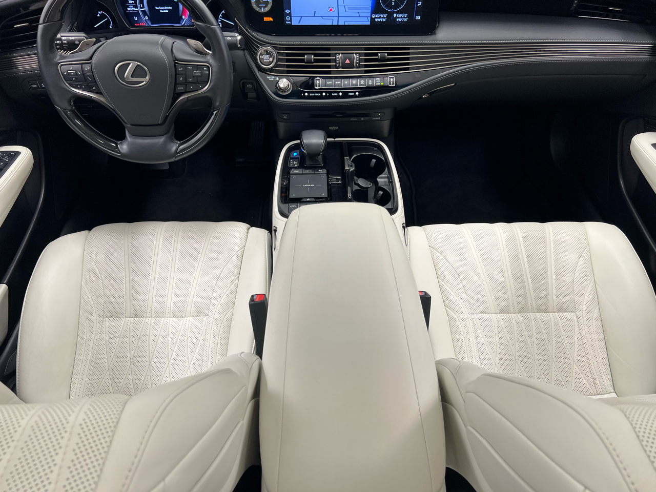 Lexus LS LS 500 RWD 2022 Lexus LS LS 500 RWD 2022