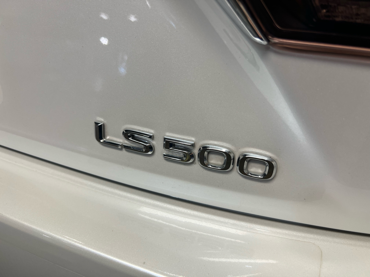 Lexus LS LS 500 RWD 2022 Lexus LS LS 500 RWD 2022