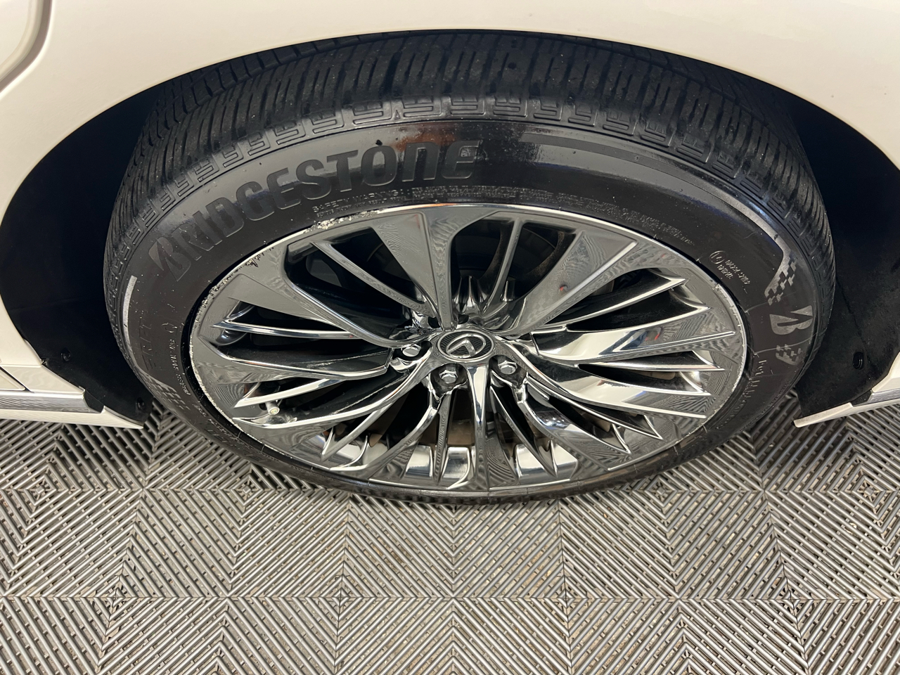 Lexus LS LS 500 RWD 2022 Lexus LS LS 500 RWD 2022