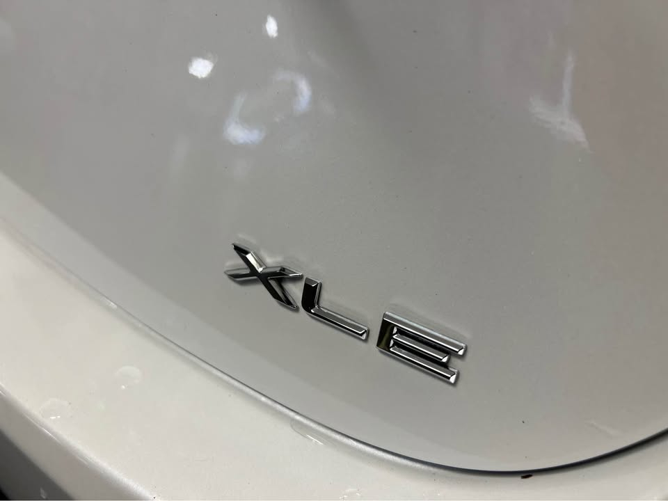 Toyota Avalon XLE Premium (Natl) 2017