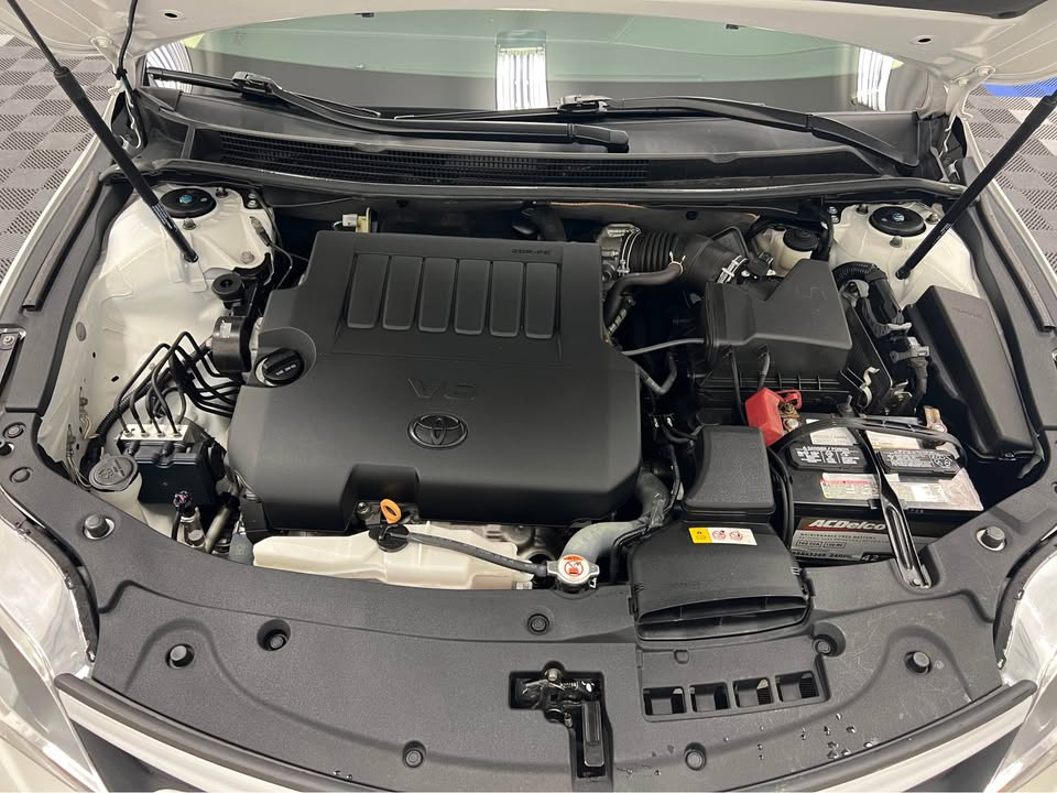 Toyota Avalon XLE Premium (Natl) 2017