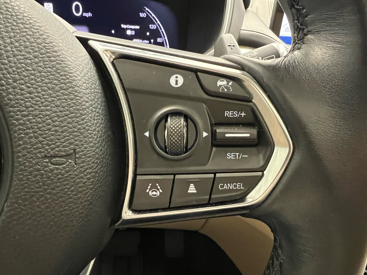Acura MDX SH-AWD w/Technology Package 2023