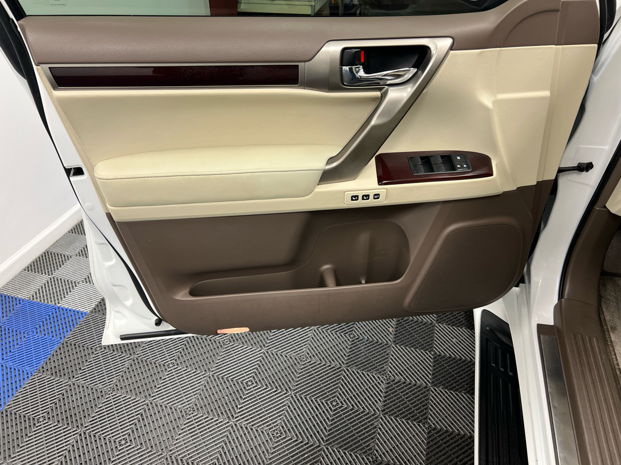 Lexus GX GX 460 Premium 4WD 2018