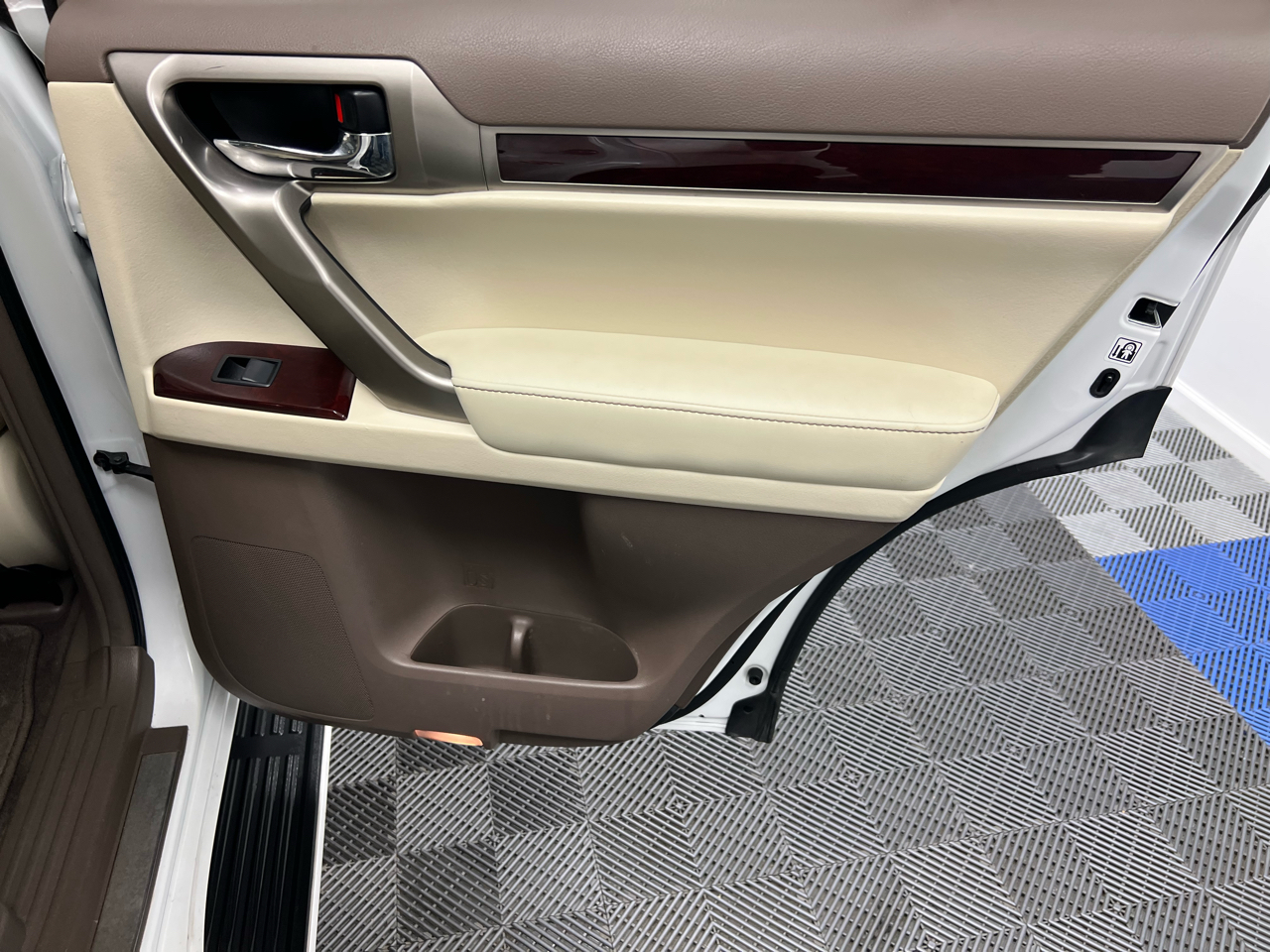 Lexus GX GX 460 Premium 4WD 2018