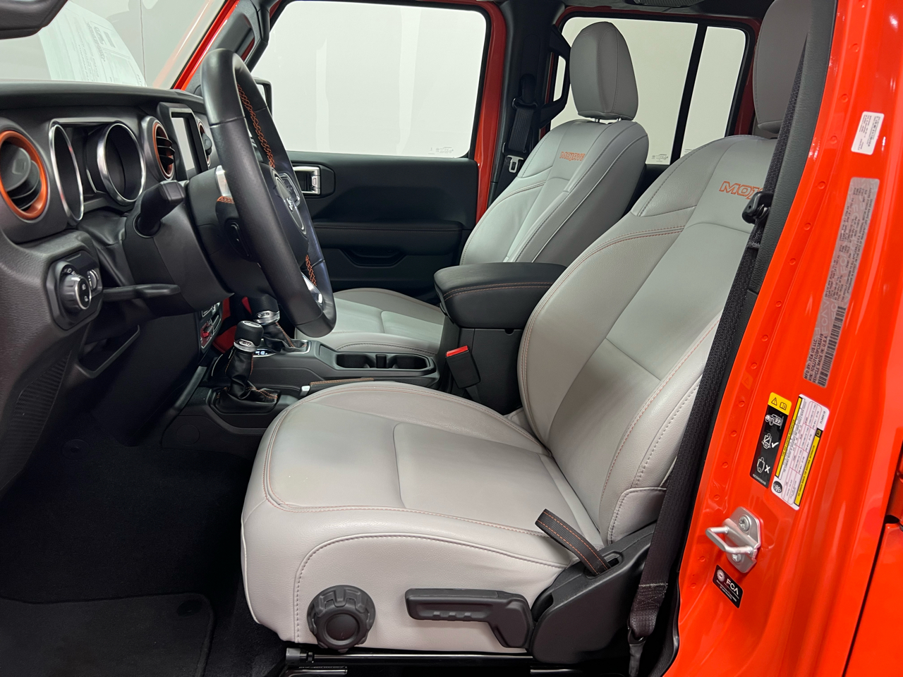 Jeep Gladiator Mojave Crew Cab 4WD 2023