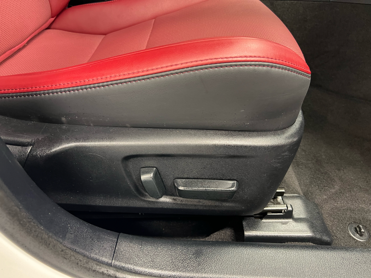 Lexus IS 300 4dr Sport Sdn Auto 2024