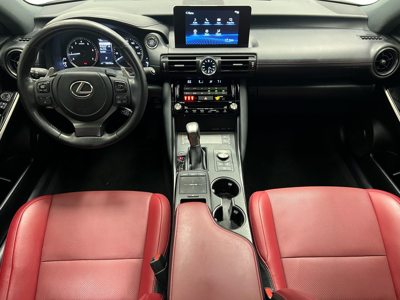 Lexus IS 300 4dr Sport Sdn Auto 2024