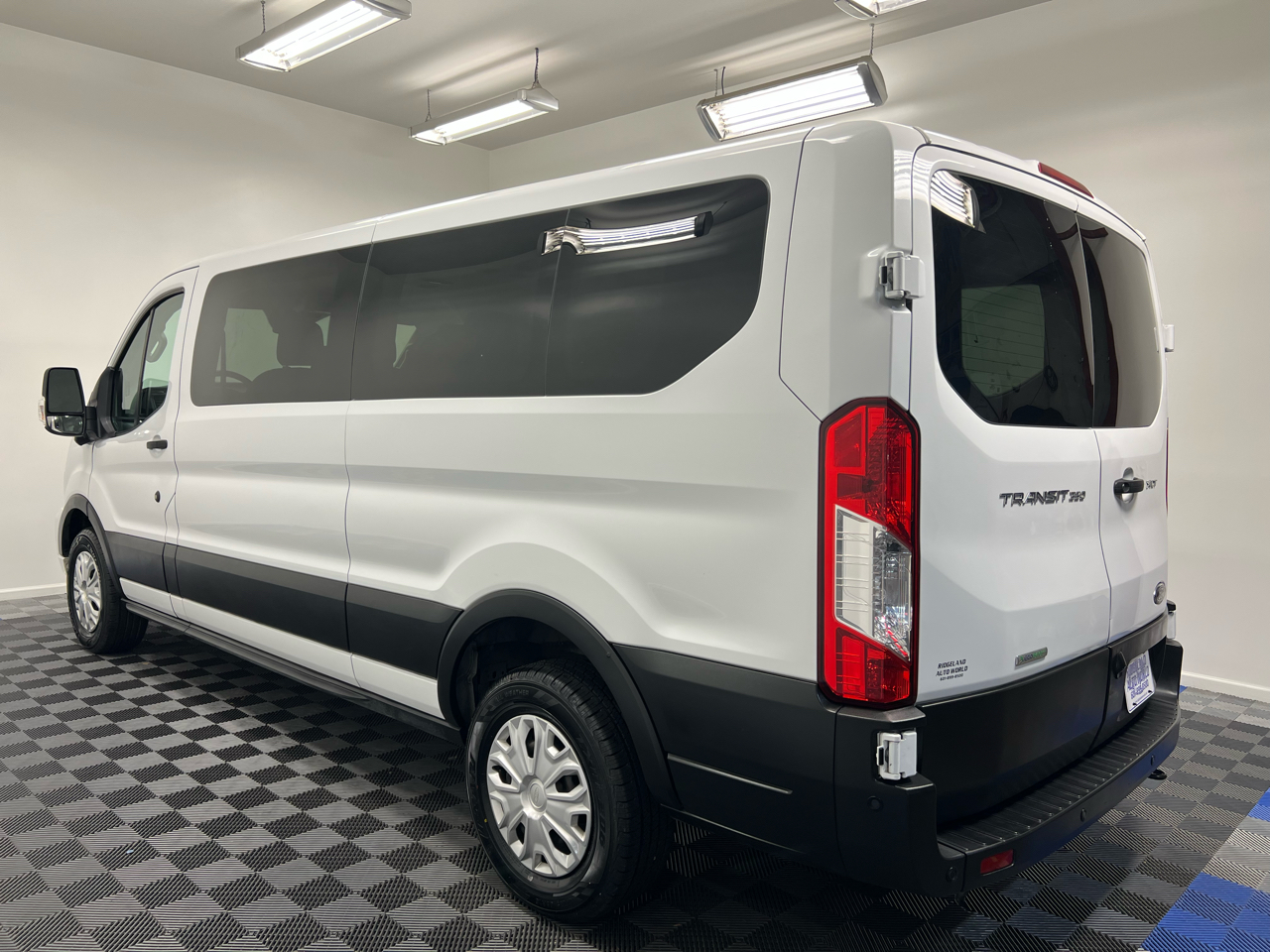 Ford Transit Crew Van T-350 148" Low Rf 9250 GVWR RWD 2023