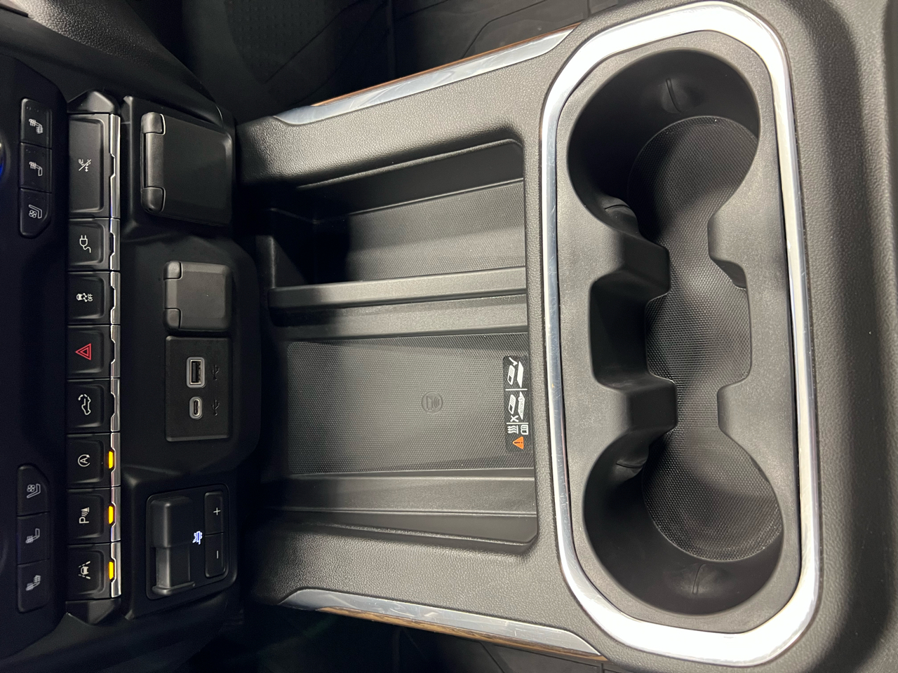 Chevrolet Silverado 1500 4WD Crew Cab 147" High Country 2020