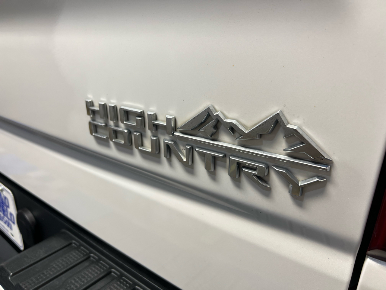 Chevrolet Silverado 1500 4WD Crew Cab 147" High Country 2020