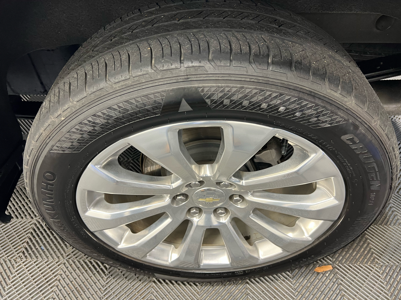 Chevrolet Silverado 1500 4WD Crew Cab 147" High Country 2020