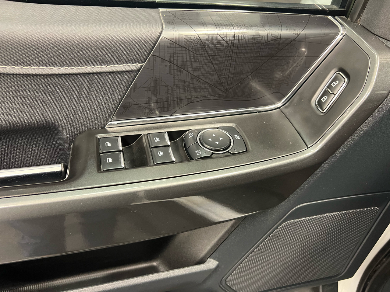 Ford F-150 XLT 4WD SuperCrew 5.5' Box 2023