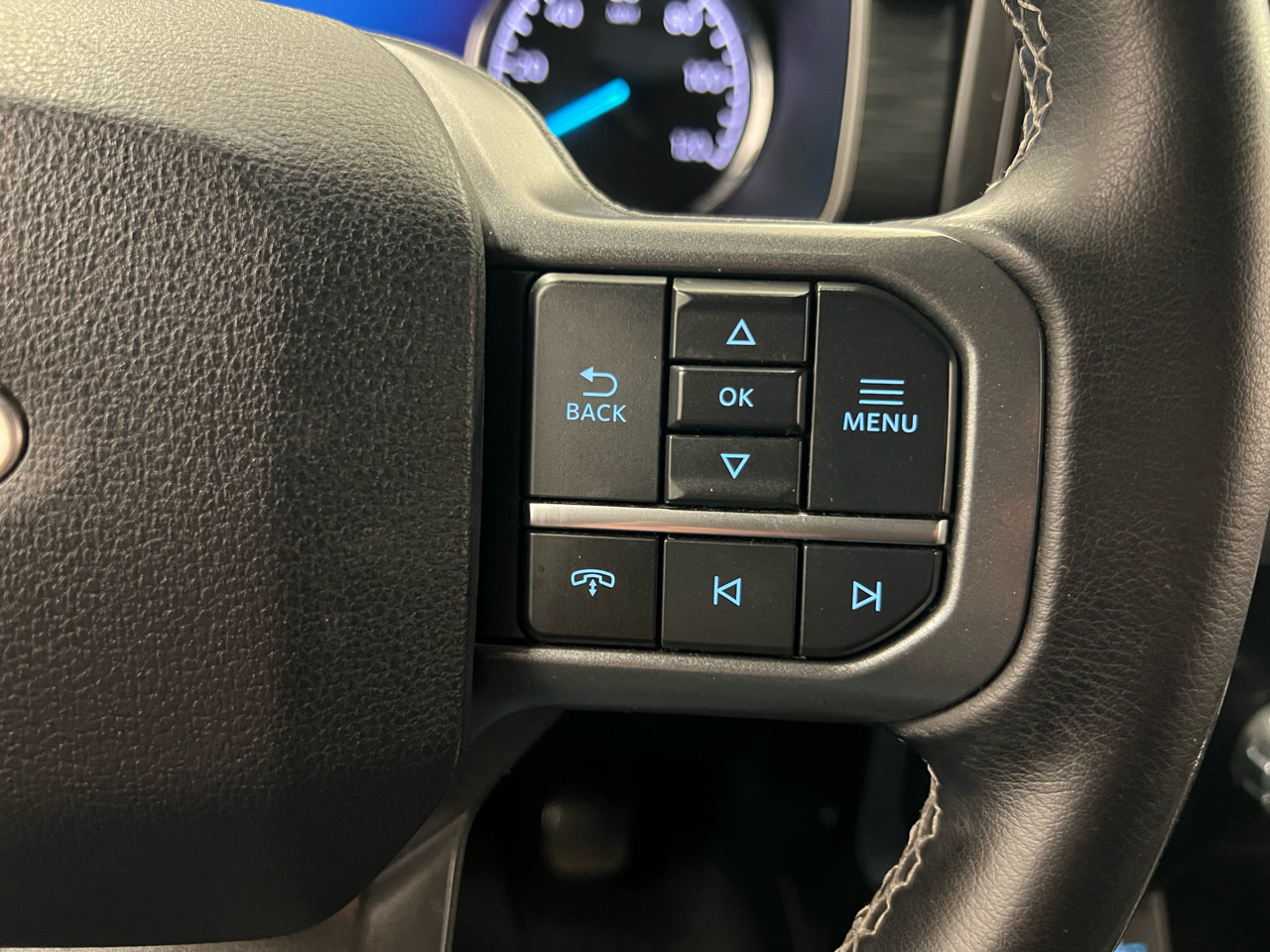 Ford F-150 XLT 4WD SuperCrew 5.5' Box 2023